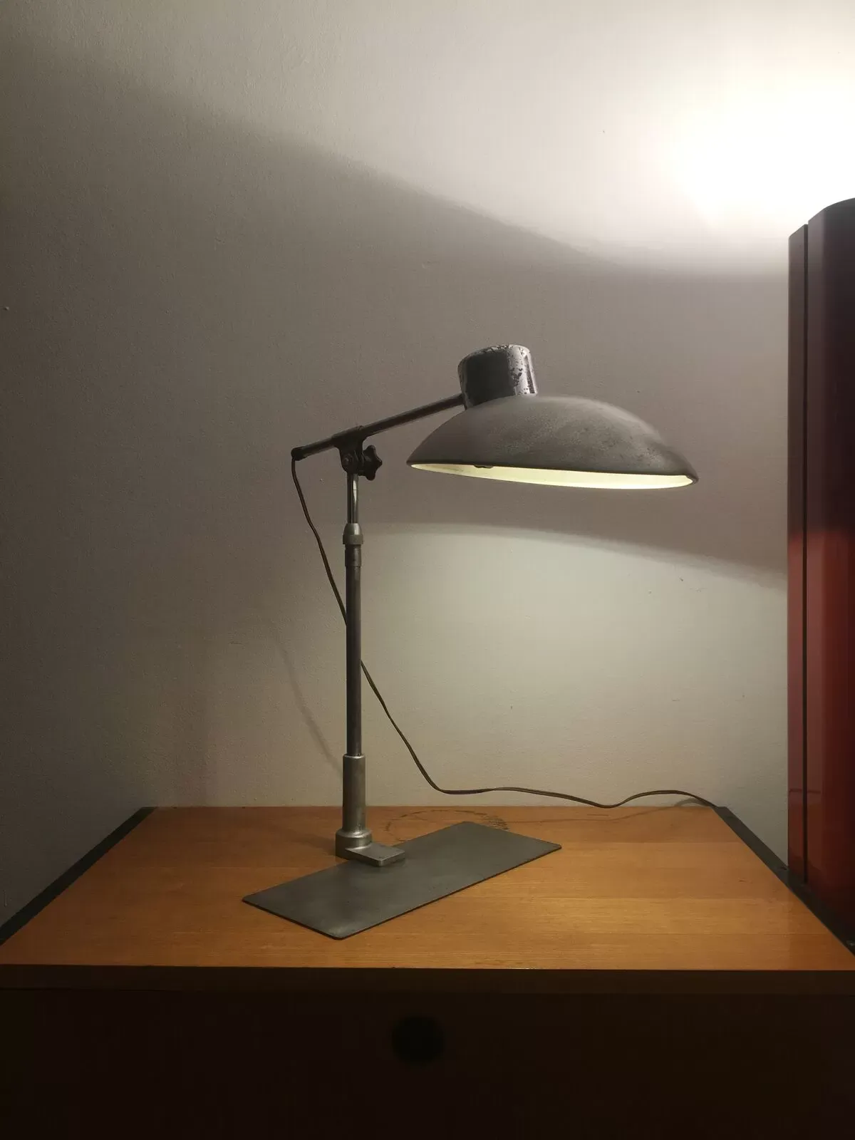 Illustration numéro 2 du produit Lampe Ferdinand Solere