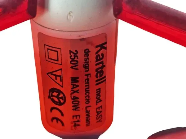 Illustration numéro 2 du produit Kartell - design Ferruccio Laviani - modèle Easy - Italie - 2003