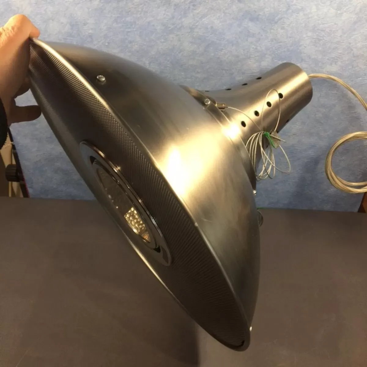 Illustration numéro 2 du produit Suspension industrielle Baro