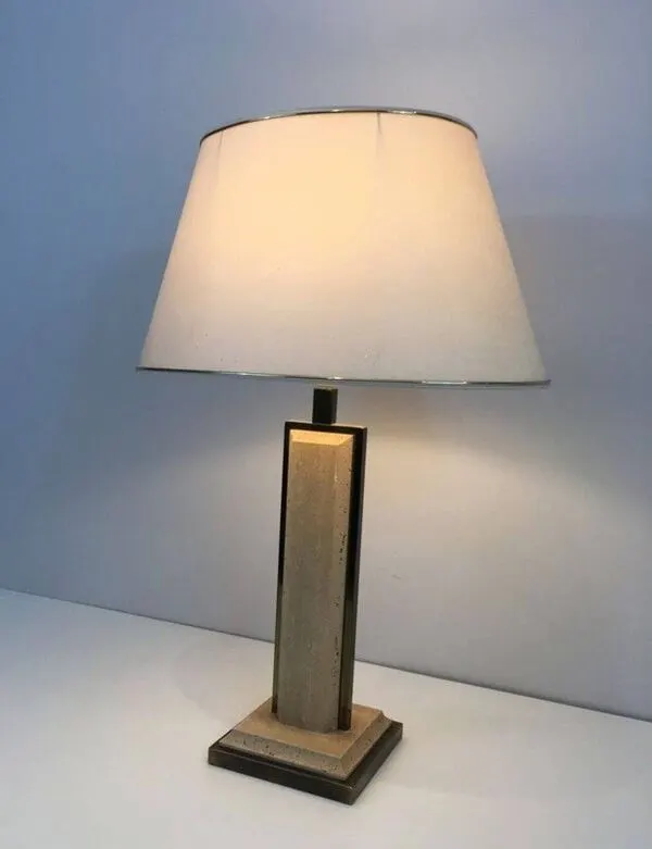 Illustration numéro 2 du produit Lampe de Table en Travertin et Chrome Doré, Travail Français, vers 1970