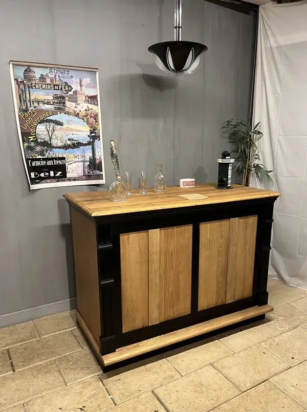 Illustration numéro 2 du produit Bar à vin glacière chêne meuble métier comptoir bistrot