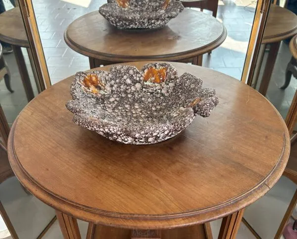 Illustration numéro 2 du produit Plateau Fat Lava années 60 Vallauris