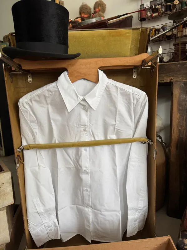 Illustration numéro 2 du produit Malle cabine, années 50