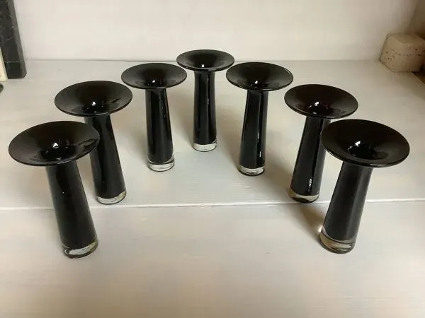 Illustration numéro 2 du produit Sept vases bougeoirs pâte de verre Maria Vinka