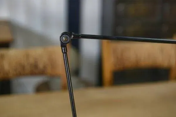 Illustration numéro 2 du produit Lampe design minimaliste modèle « Daphine » par Tommaso CIMINI pour LUMINA 1974’s