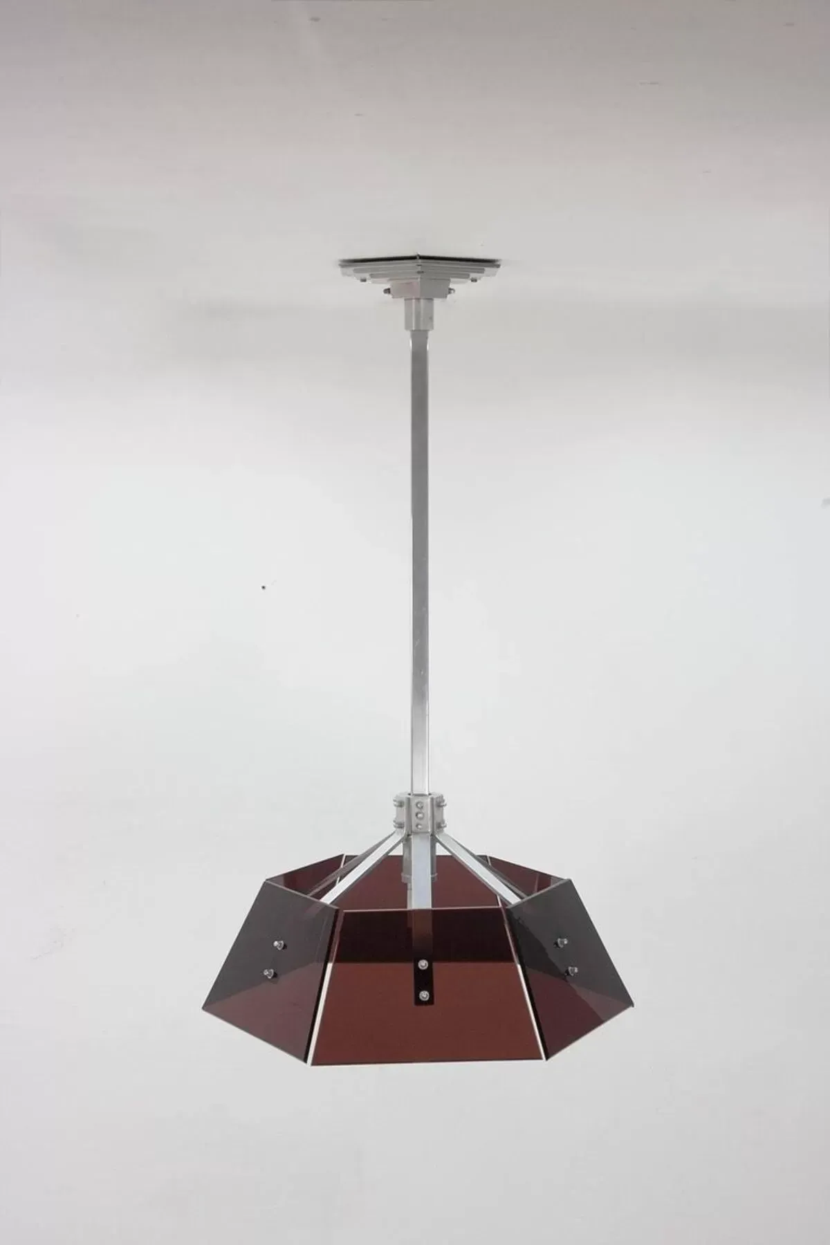 Illustration numéro 2 du produit Suspension 1970s