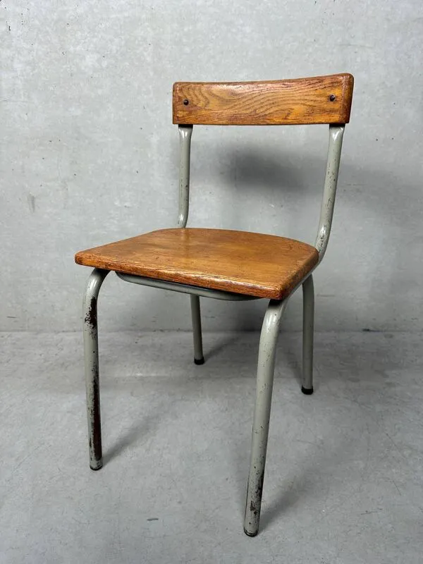 Illustration numéro 2 du produit Chaise industrielle TUBAX – Willy Van Der Meeren – 1959