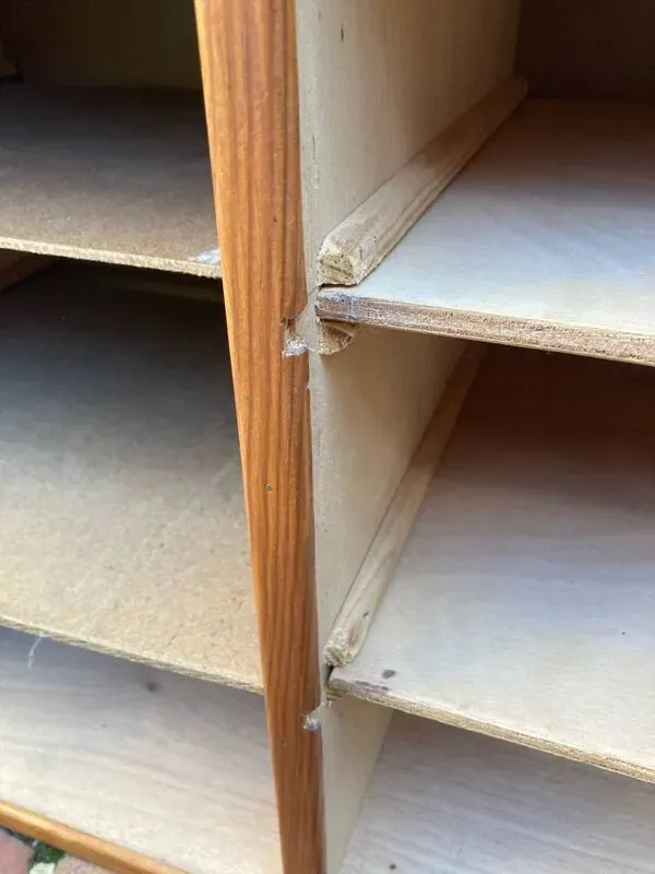 Illustration numéro 2 du produit Meuble de métier vintage