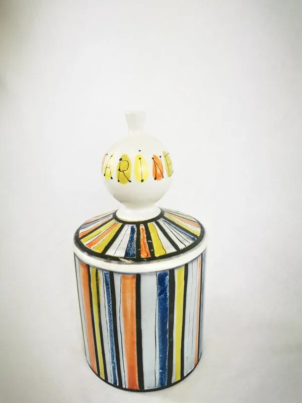 Illustration numéro 2 du produit Pot En Céramique ''farine'' Signé Roger Capron Vallauris