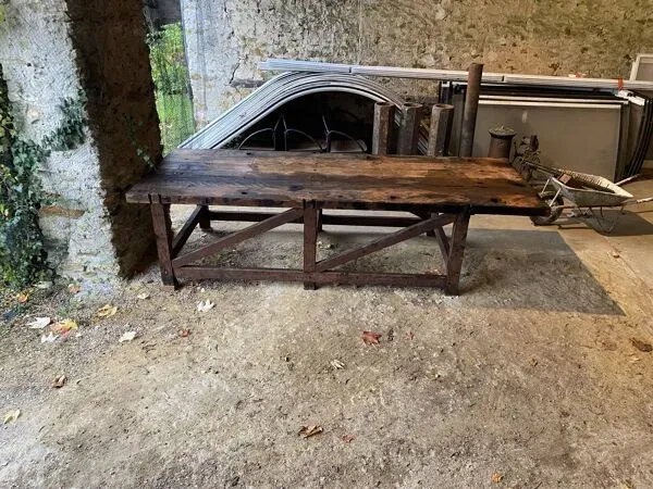 Illustration numéro 2 du produit Établi industriel forge