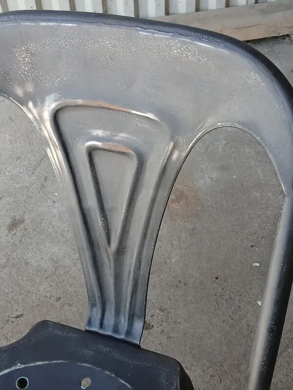 Illustration numéro 2 du produit Paire de chaises de Joseph Mathieu pour Mulipl’s