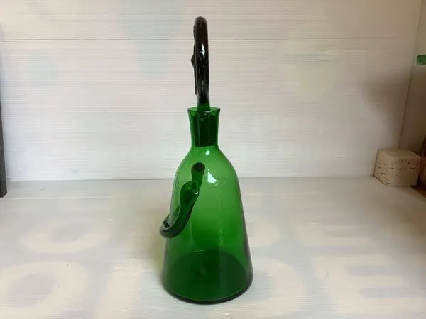 Illustration numéro 2 du produit Bouteille carafe anthropomorphe Erik Höglund kosta boda