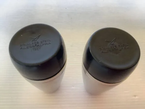 Illustration numéro 2 du produit Sel et poivre Alessi Italy