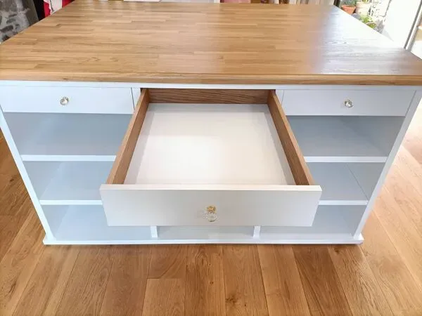 Illustration numéro 2 du produit Meuble de metier comptoir