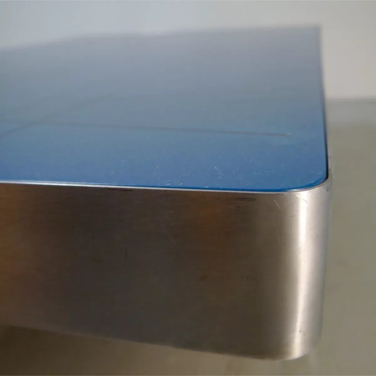 Illustration numéro 2 du produit Table basse