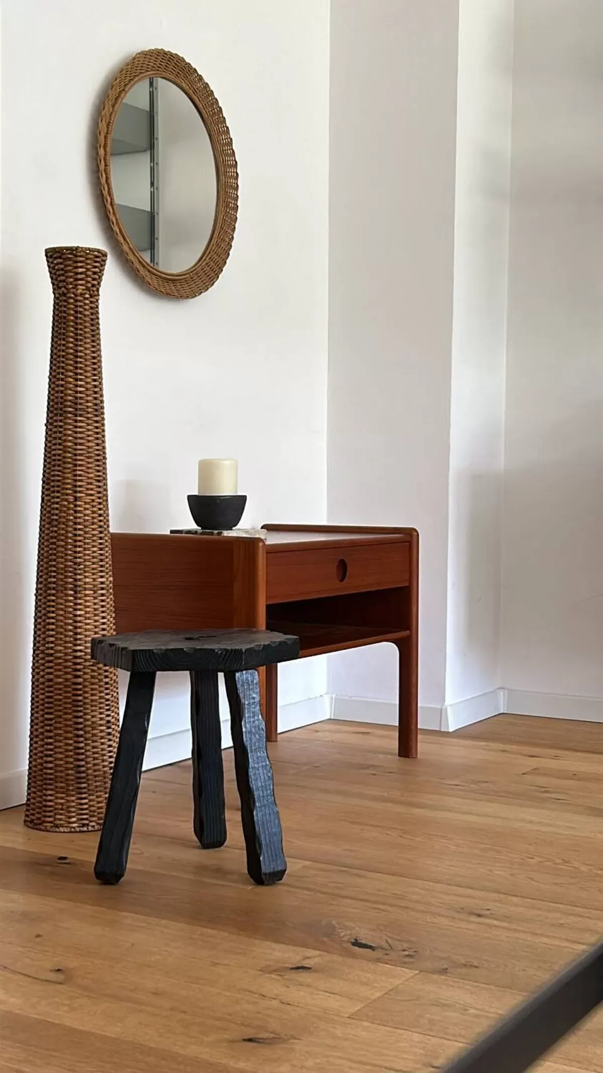 Illustration numéro 2 du produit Kai Kristiansen Table de nuit Vildbjerg Møbelfabrik VM 202 Buffet en teck