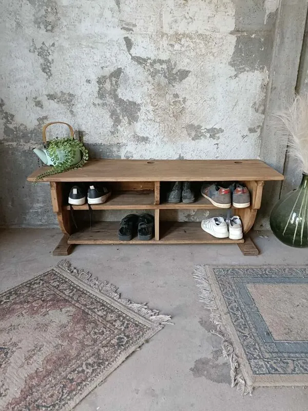 Illustration numéro 2 du produit Banc d'entrée