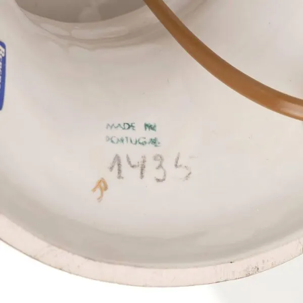 Illustration numéro 2 du produit Bergboms Lampe de table en céramique émaillée or modèle B-25 Suède 960