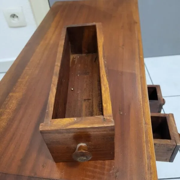 Illustration numéro 2 du produit Meuble de métier, apothicaire en  ois ,fin 19ème