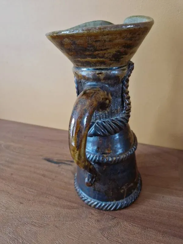 Illustration numéro 2 du produit André Rozay (1913-1991) à La Borne - Pichet anthropomorphe - En grès