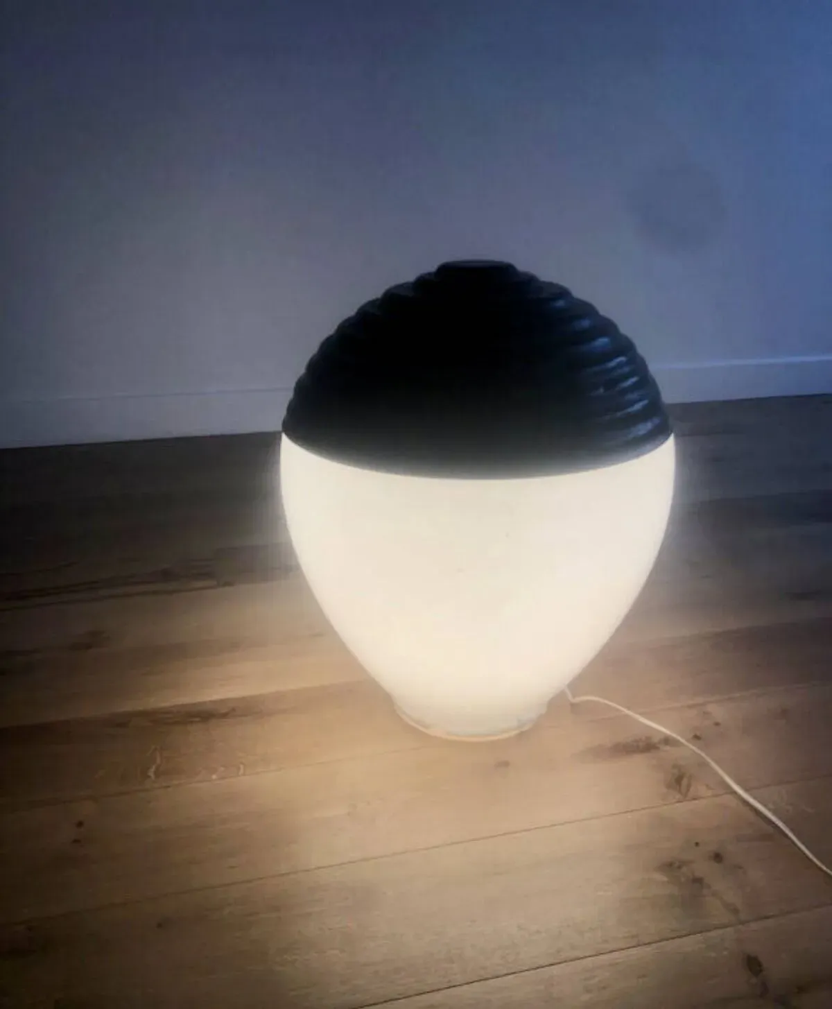 Illustration numéro 2 du produit Lampe industrielle