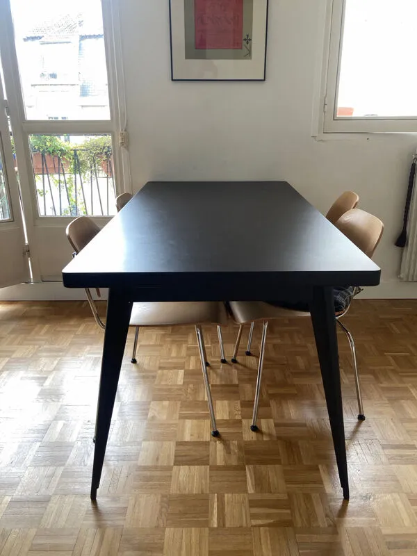 Illustration numéro 2 du produit Table diner Tolix 55 160 chocolat