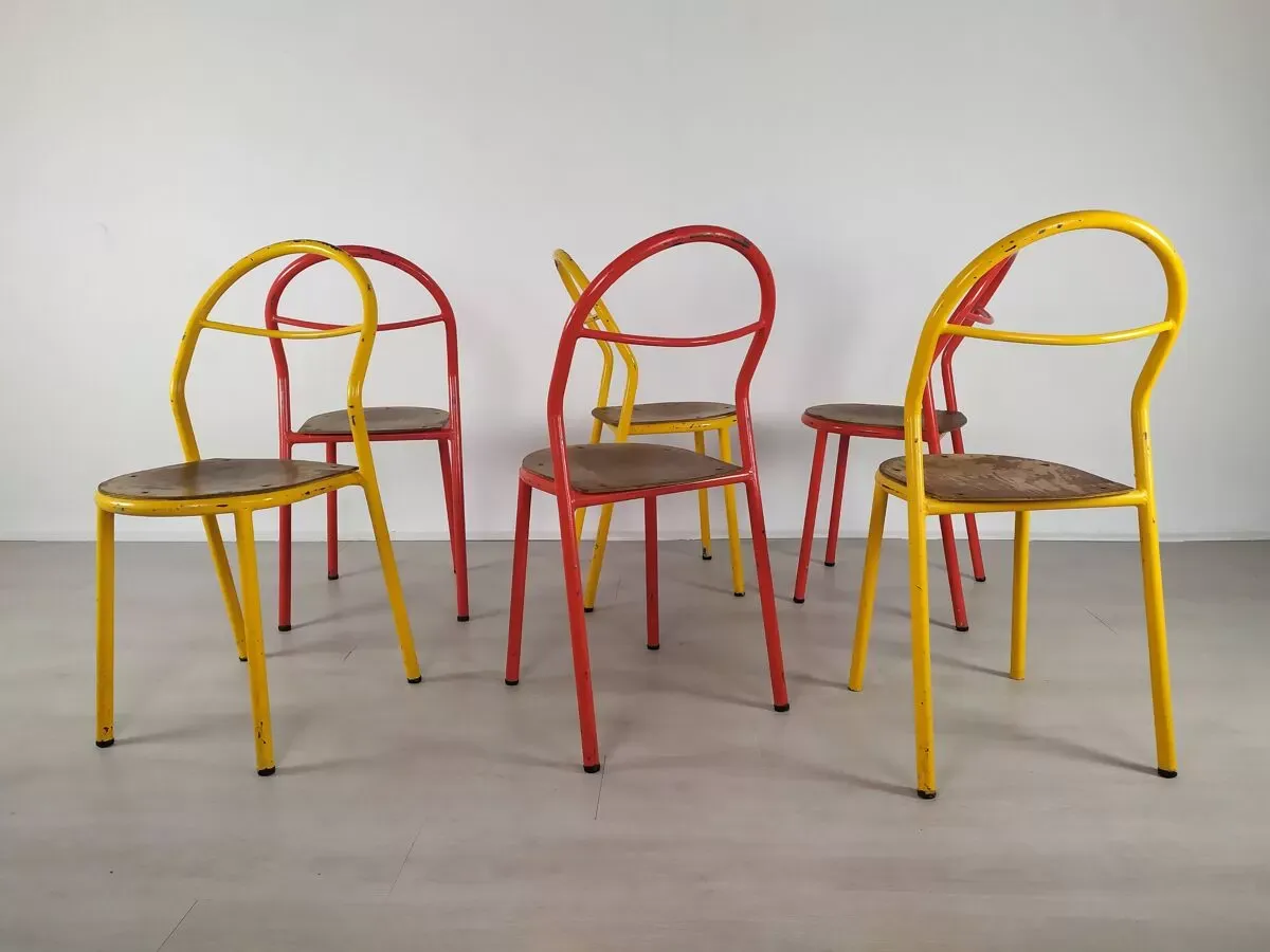 Illustration numéro 2 du produit 6 chaises industrielles par Mobilor