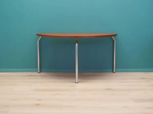 Illustration numéro 2 du produit Table demi-ronde en teck, design danois, années 1970, fabricant : Bent Krogh