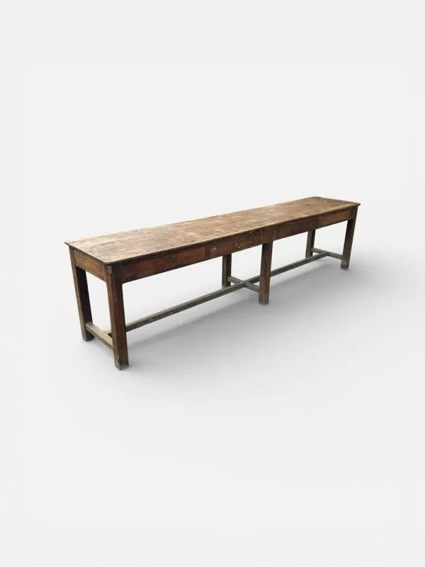 Illustration numéro 2 du produit Grande console - desserte - meuble de métier ou de présentation - tabl