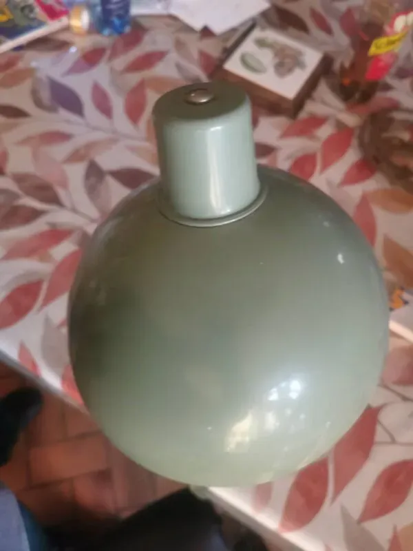 Illustration numéro 2 du produit Lampe à poser