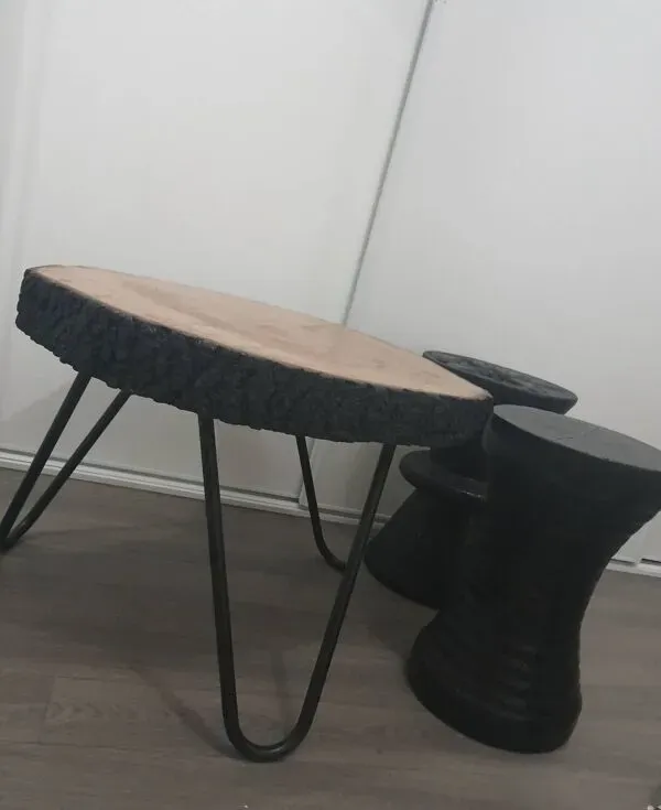 Illustration numéro 2 du produit Lot de 3 meubles en bois fabriqué en Indonesie