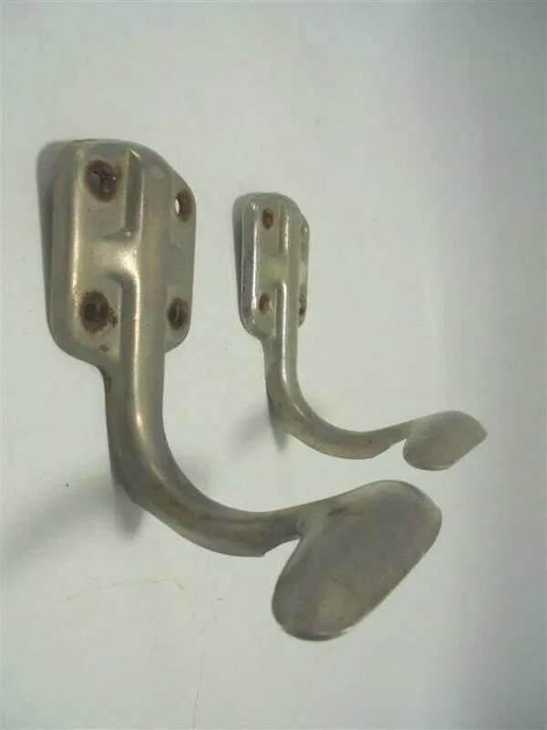 Illustration numéro 2 du produit Duo de patères