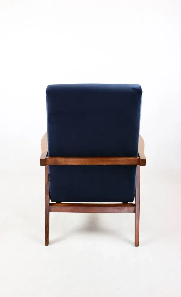 Illustration numéro 2 du produit Fauteuil loft vintage années 1970 en velours bleu marine - 2 exemplaires disponibles
