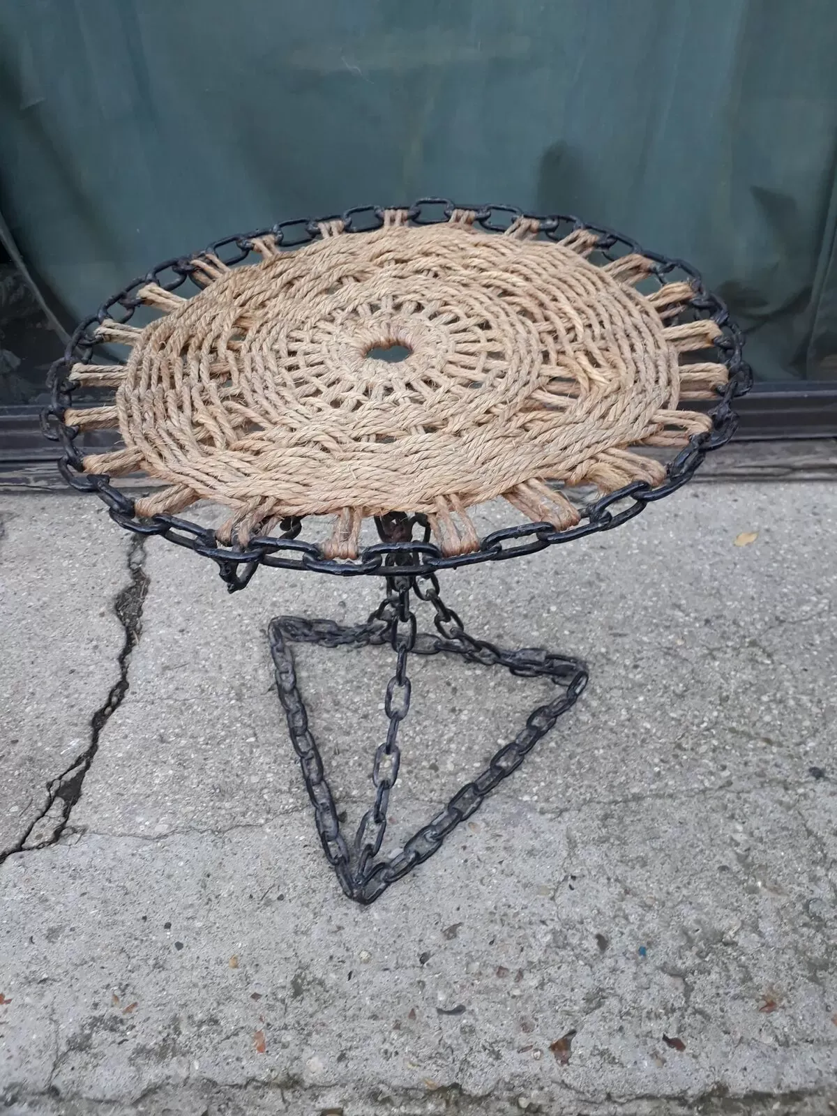 Illustration numéro 2 du produit Table basse corde et chaines