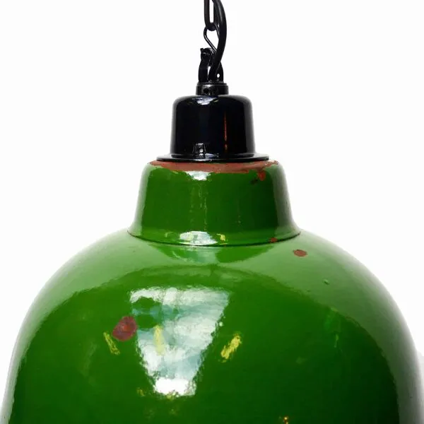 Illustration numéro 2 du produit Suspension en tôle émaillée verte