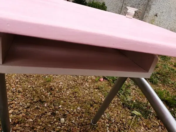 Illustration numéro 2 du produit Bureau écolier