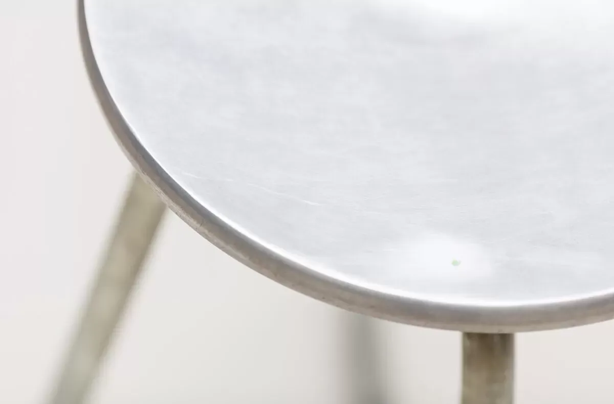 Illustration numéro 2 du produit Tabouret industriel