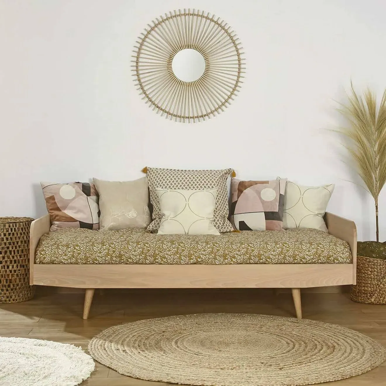 Illustration numéro 2 du produit Lit Bois Massif Bizo Bois Naturel