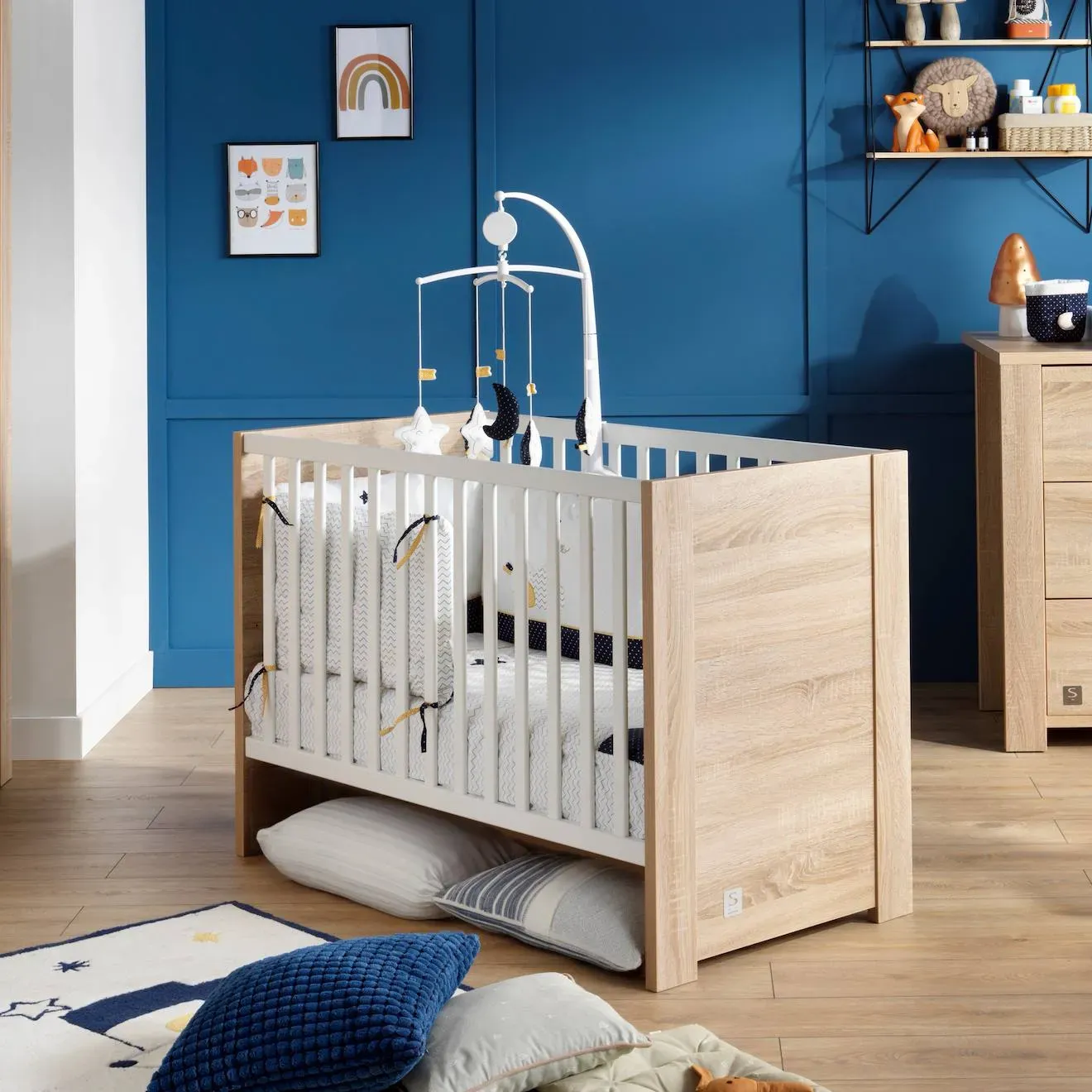 Illustration numéro 2 du produit Lit Bébé À Barreaux - Antonin Marron