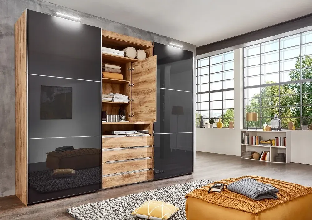 Illustration numéro 3 du produit Armoire de rangement coulissante MARITA chêne verre graphite partie centrale TV L 300 H 236 cm