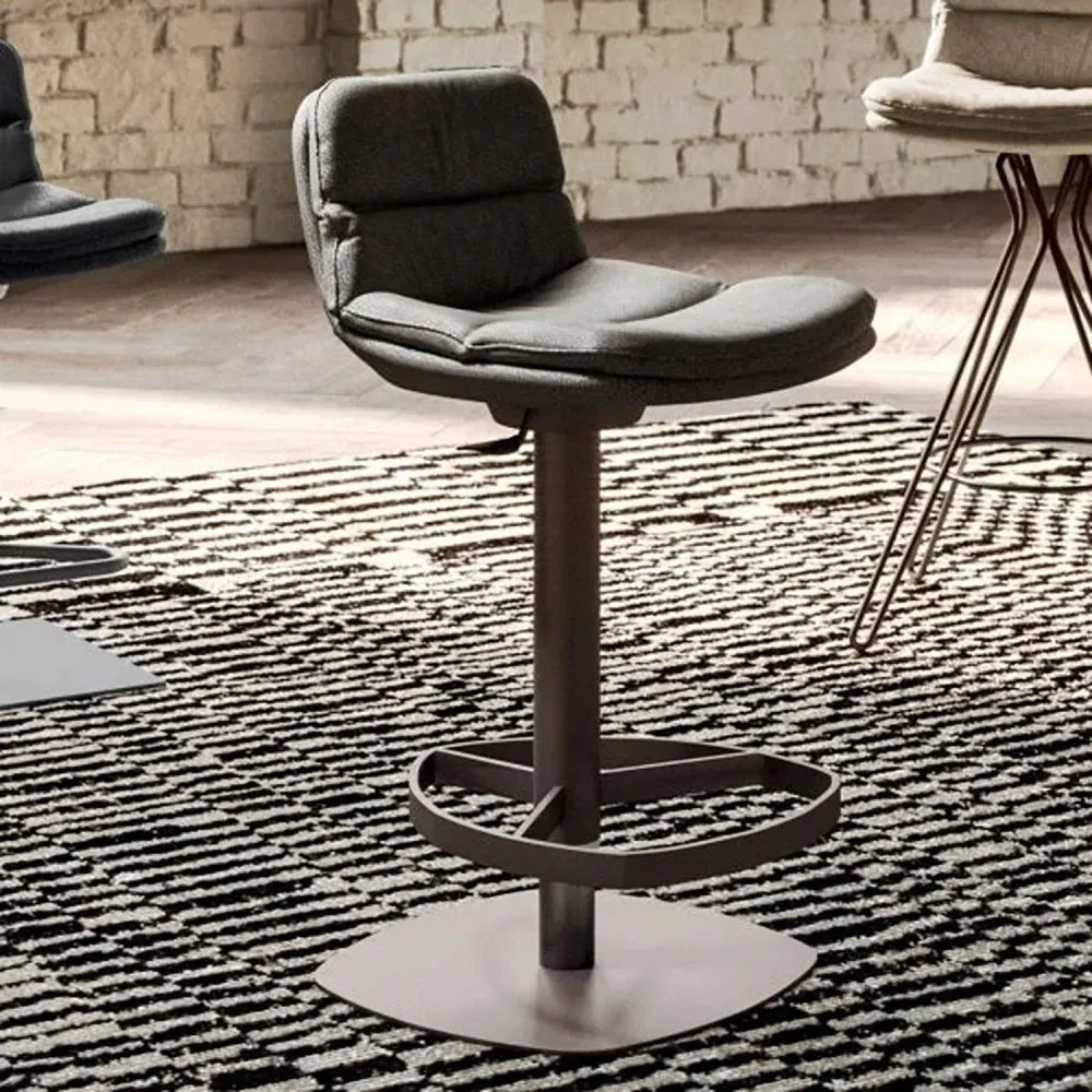 Illustration numéro 3 du produit Ozzio MARLON Tabouret de bar en Cuir Mastice et Métal Graphite