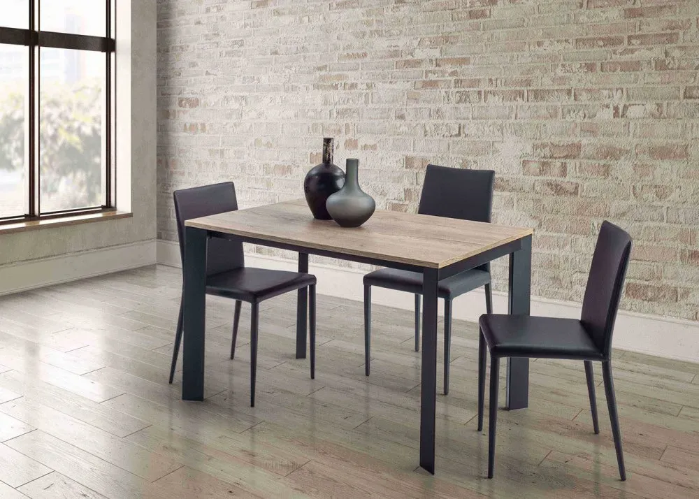 Illustration numéro 3 du produit Table 8 couverts TEOREMA extensible 140 à 200cm pieds métal graphite plateau mélaminé chêne naturel