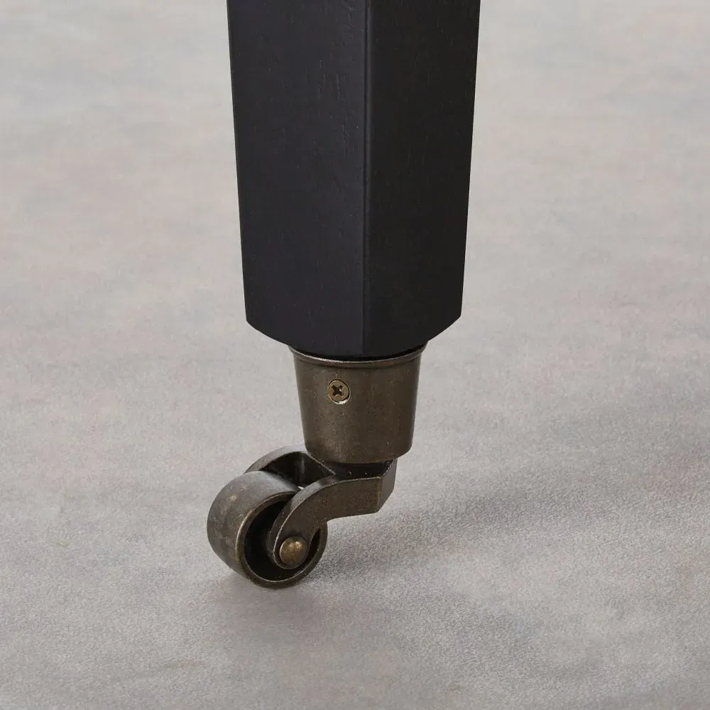 Illustration numéro 3 du produit Fauteuil en cuir marron effet vieilli