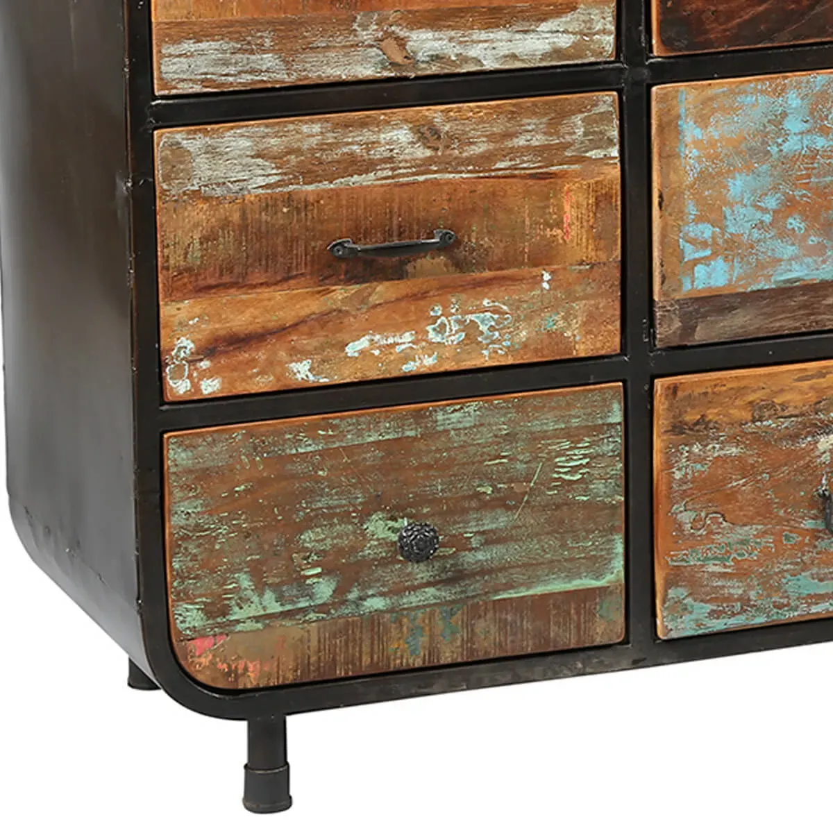 Illustration numéro 3 du produit Commode  9 tiroirs