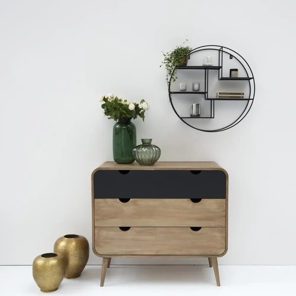 Illustration numéro 3 du produit Etagère murale ronde