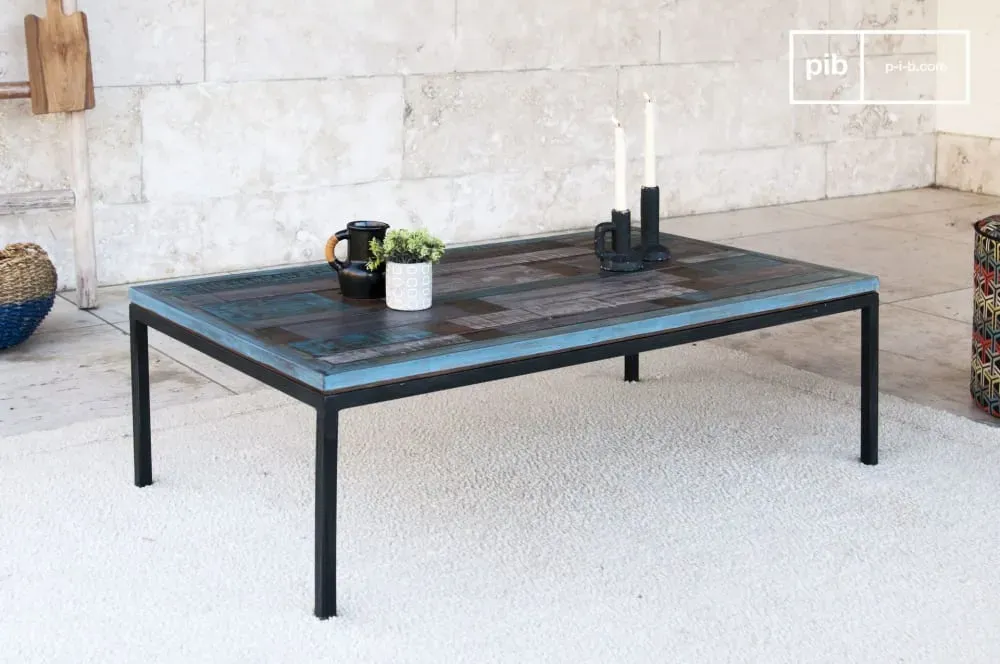 Illustration numéro 3 du produit Table industrielle en bois bleu