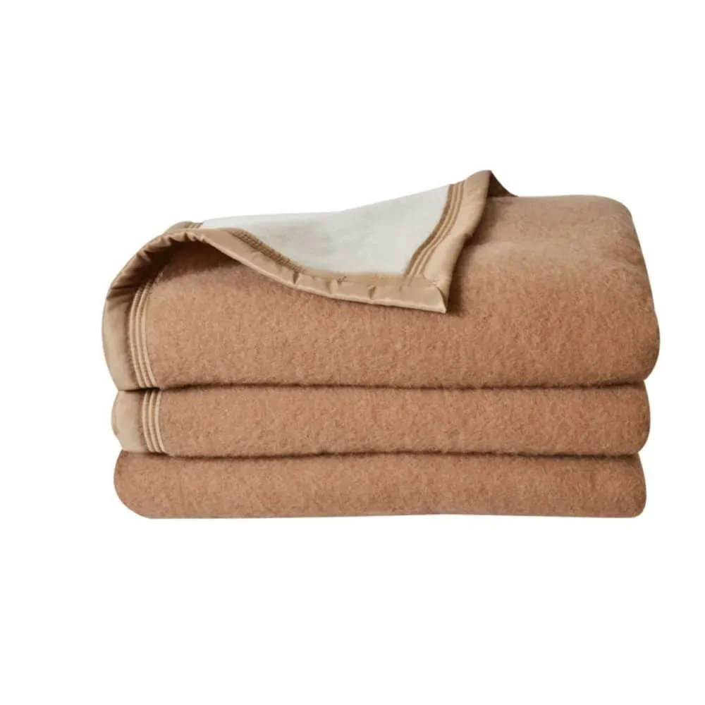 Illustration numéro 3 du produit Couverture coton chamois 180x220 cm