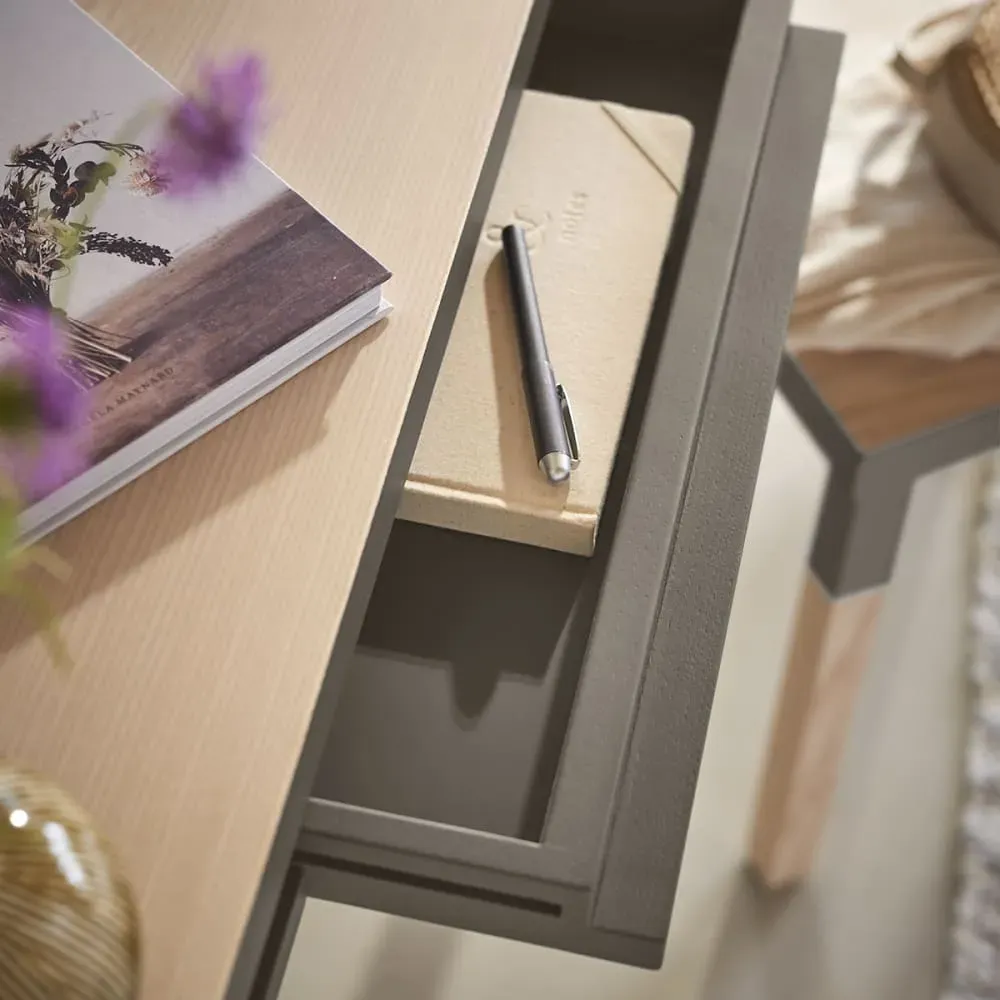 Illustration numéro 3 du produit Bureau Console rectangulaire 140 cm, 100% frêne massif