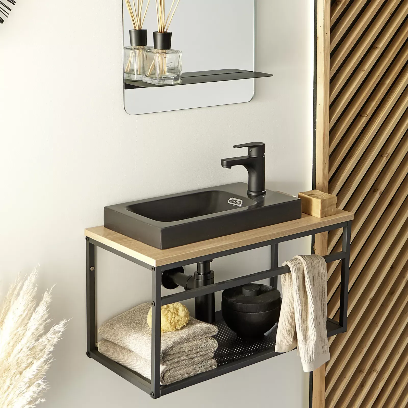 Illustration numéro 3 du produit Meuble lave-mains  grande largeur avec vasque résine 60cm