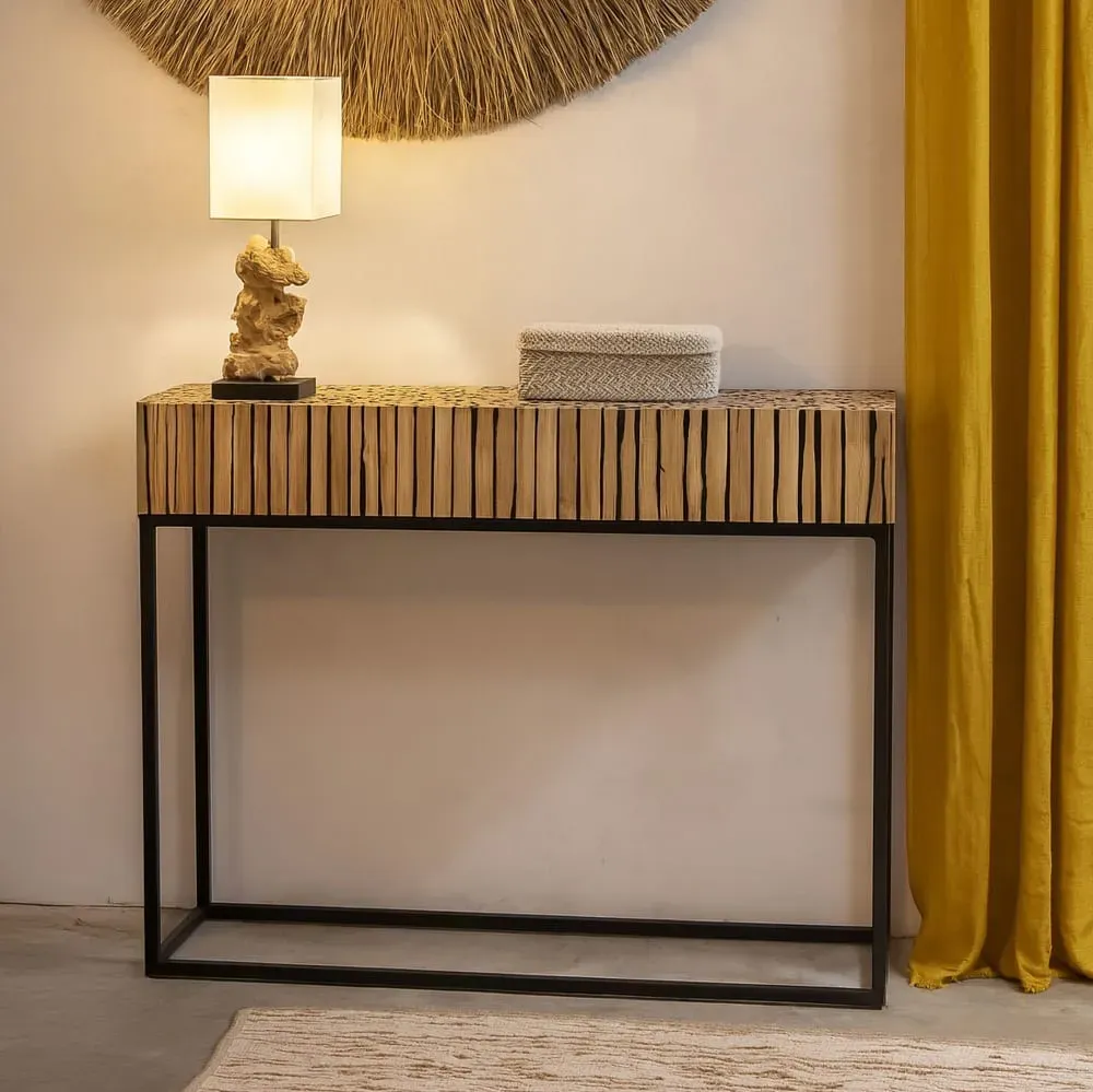 Illustration numéro 3 du produit Console en métal et branche de teck